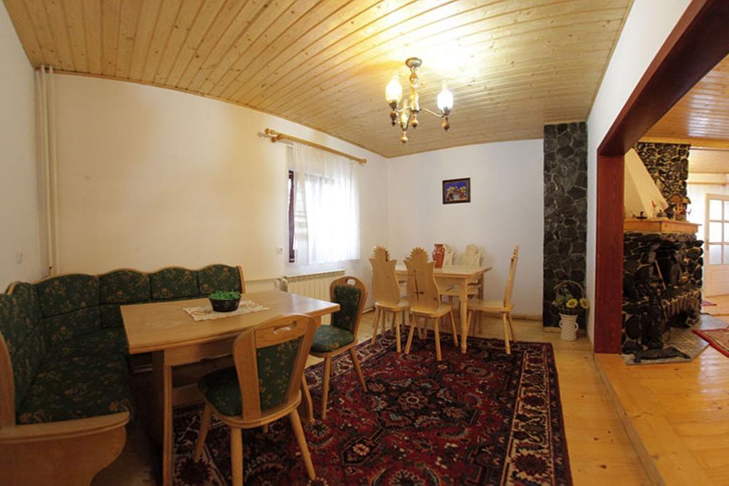 Pensiunea Flori De Camp Vatra Dornei Pokój zdjęcie