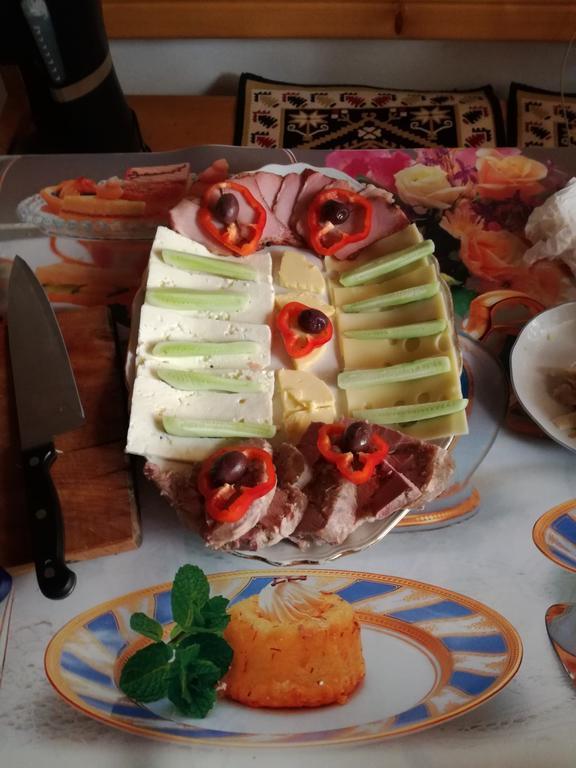 Pensiunea Flori De Camp Vatra Dornei Zewnętrze zdjęcie